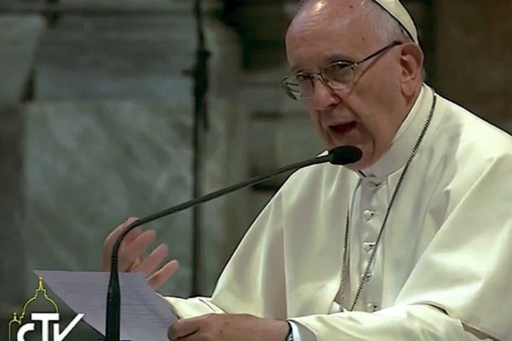 El Papa en San Juan de Letrán, meditación sobre la misericordia en el Jubileo de los Sacerdotes