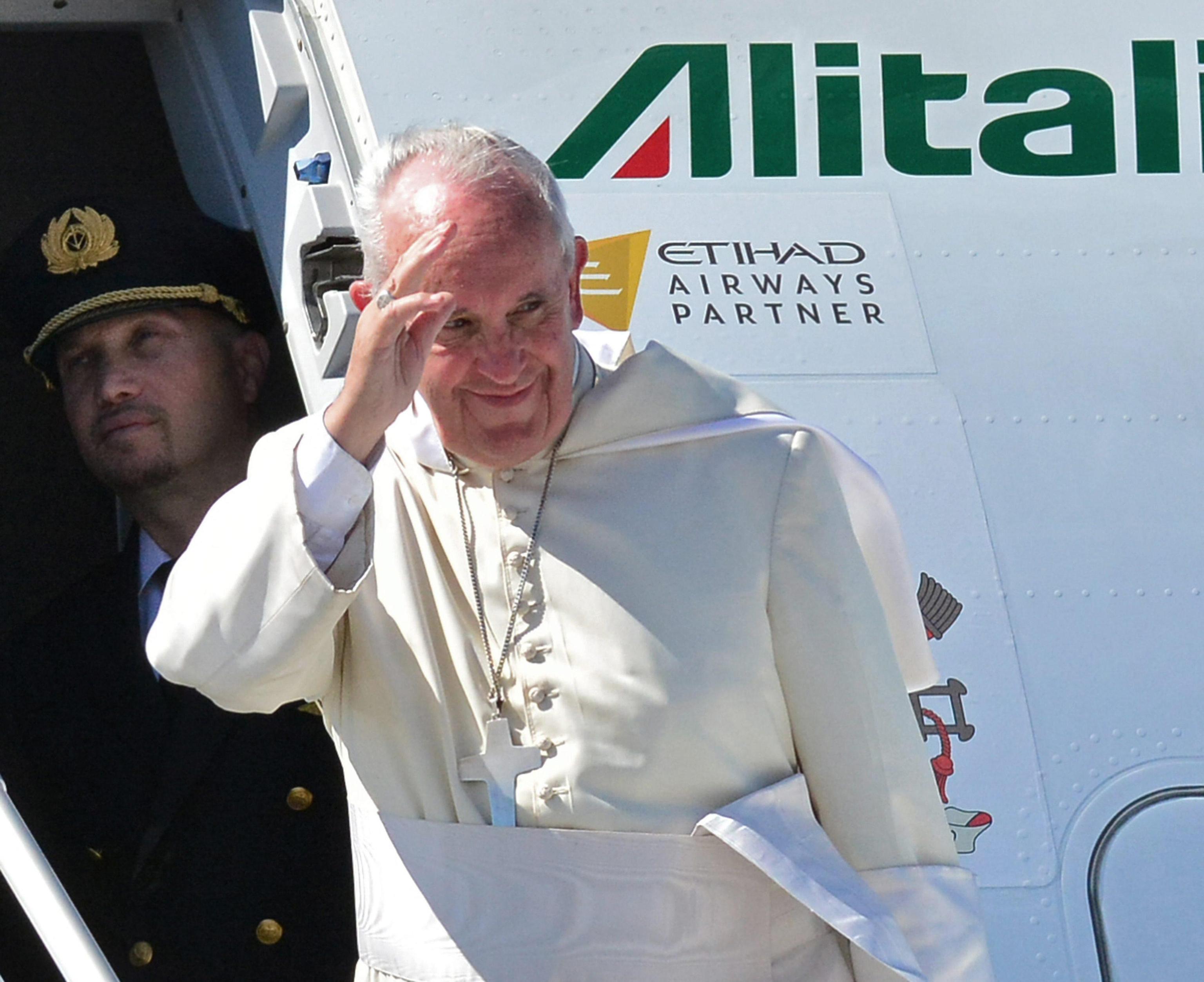 Pope Francis at his departure from the International Airport Viru Viru