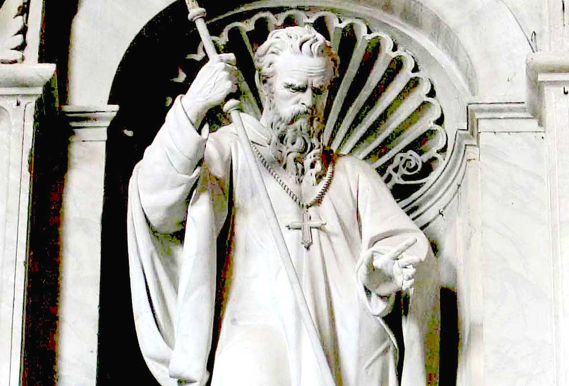 Saint William of Vercelli's statue at St. Peter's Basilica