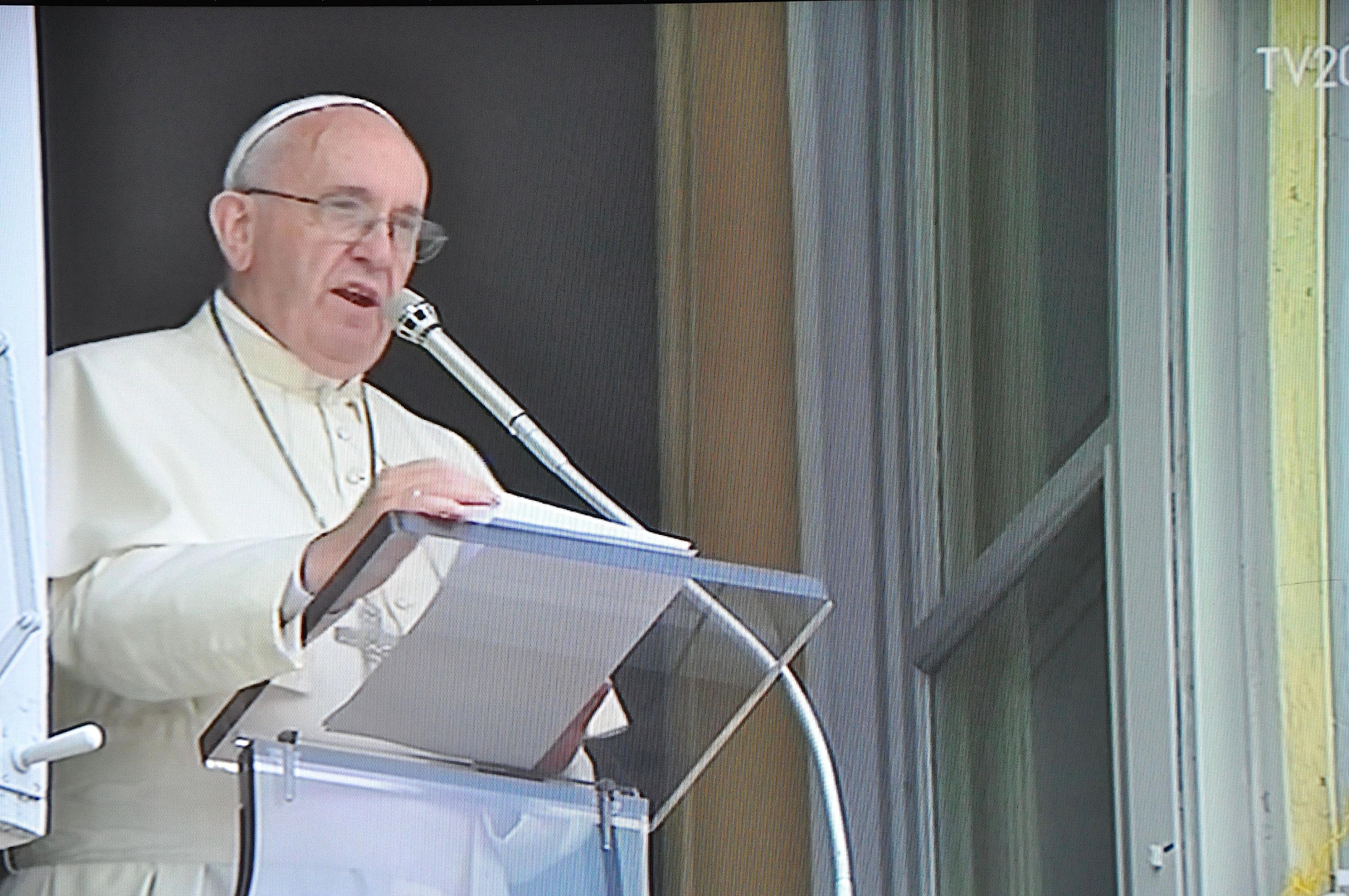 Presentation of papal message for the Journey of peace