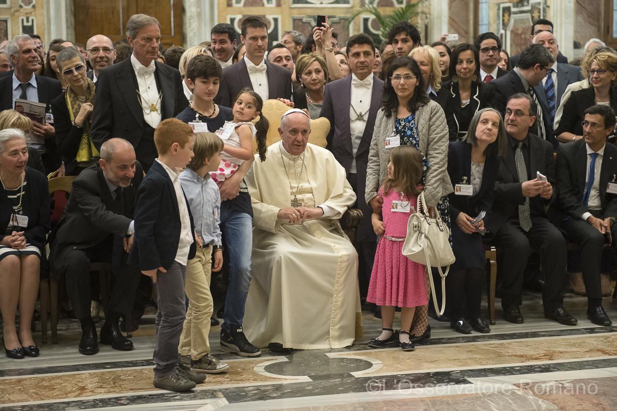Pope Francis receives participants in the conference sponsored by the Science and Life Association