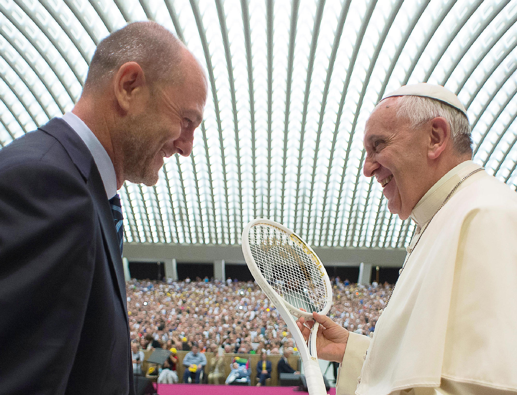 Pope Francis whit the Italian Federation of Tennis in Paul VI room - May 8  friday 2015
