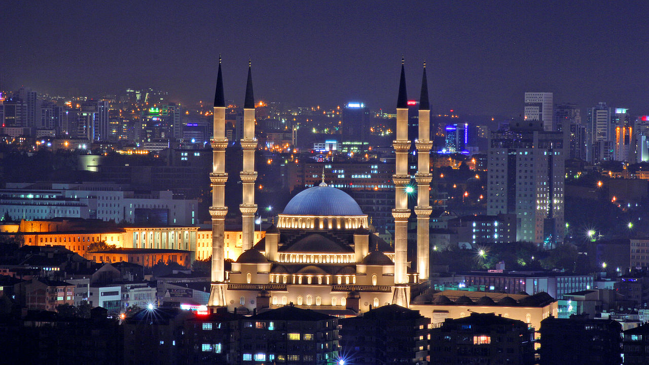 Mezquita de Kocatepe en Ankara