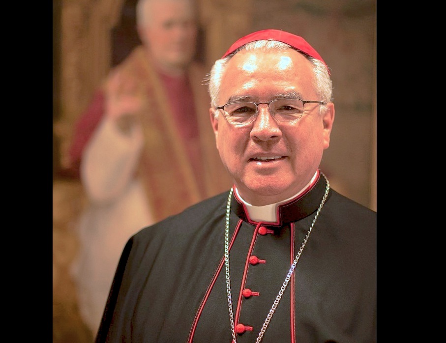 El cardenal Robles Ortega