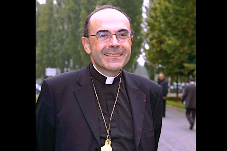 El cardenal Françoise Barbarin (wiki commos)