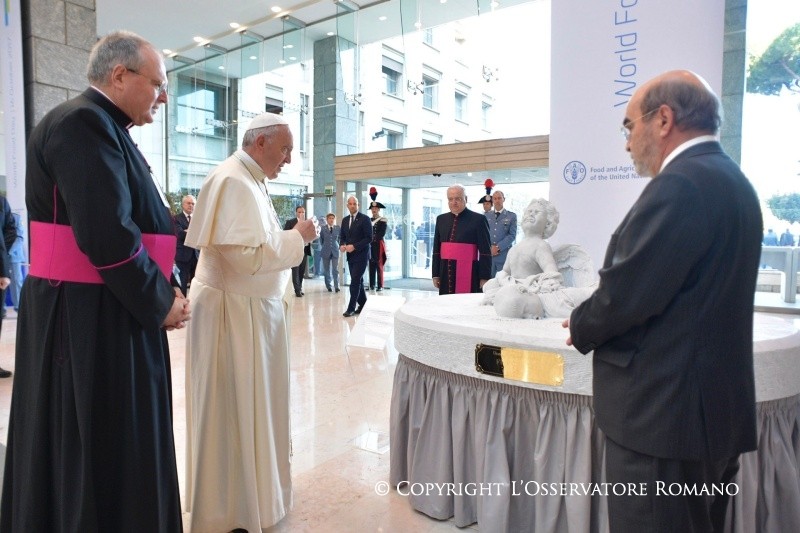 Estatua donada por el papa Francisco a la FAO © L´Osservatore Romano