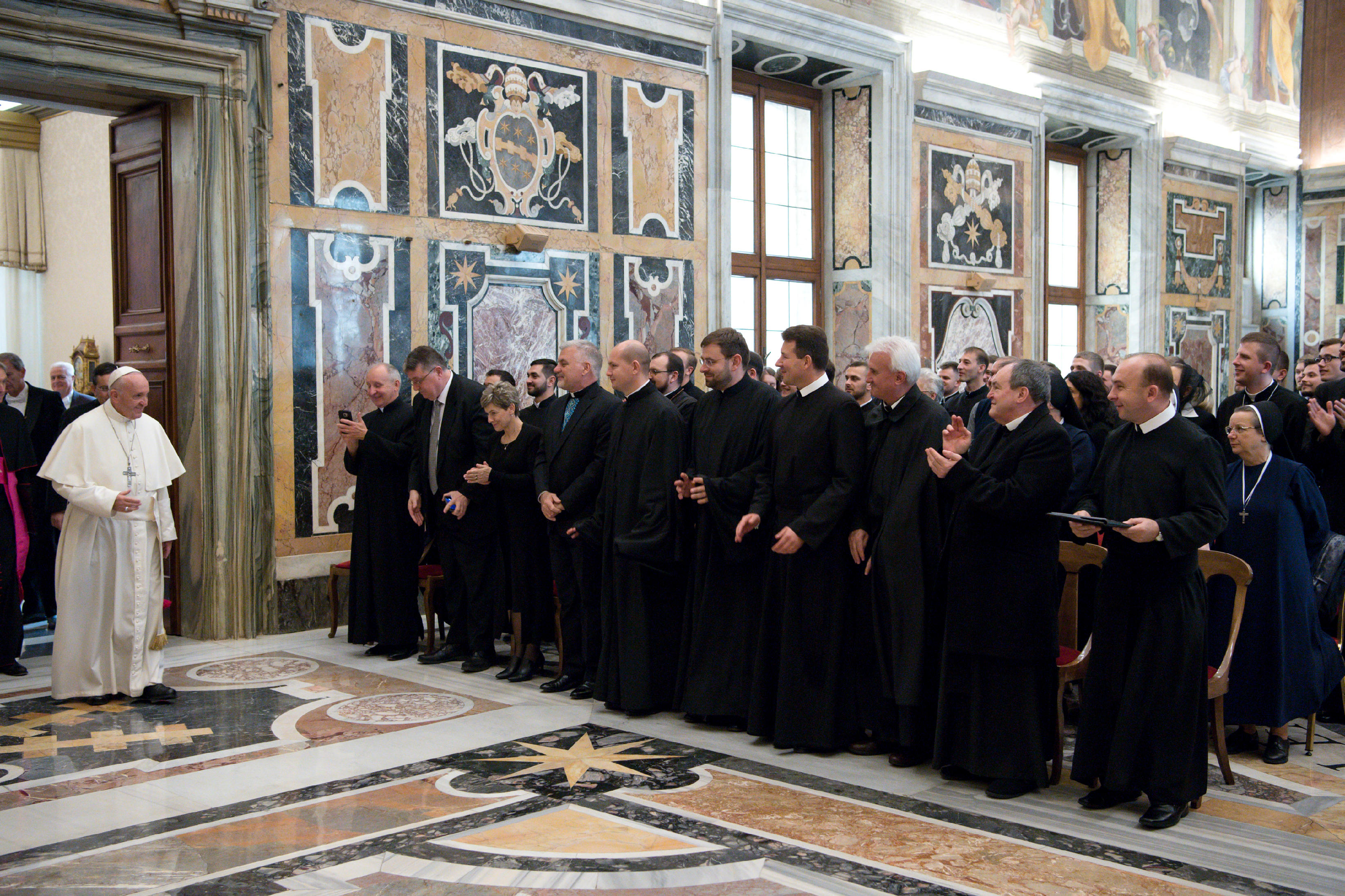 Audiencia del Papa con los miembros del Colegio Ucraniano © L´Osservatore Romano