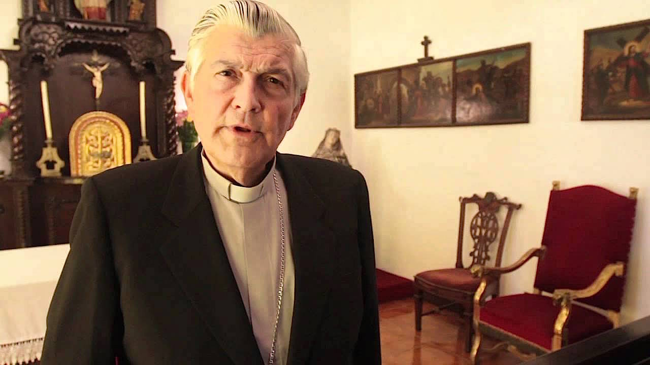 Arzobispo Salvador Piñeiro
