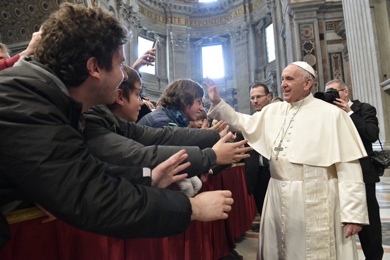 El Papa ha ido a la Basílica a saludar a los fieles © Vatican Media