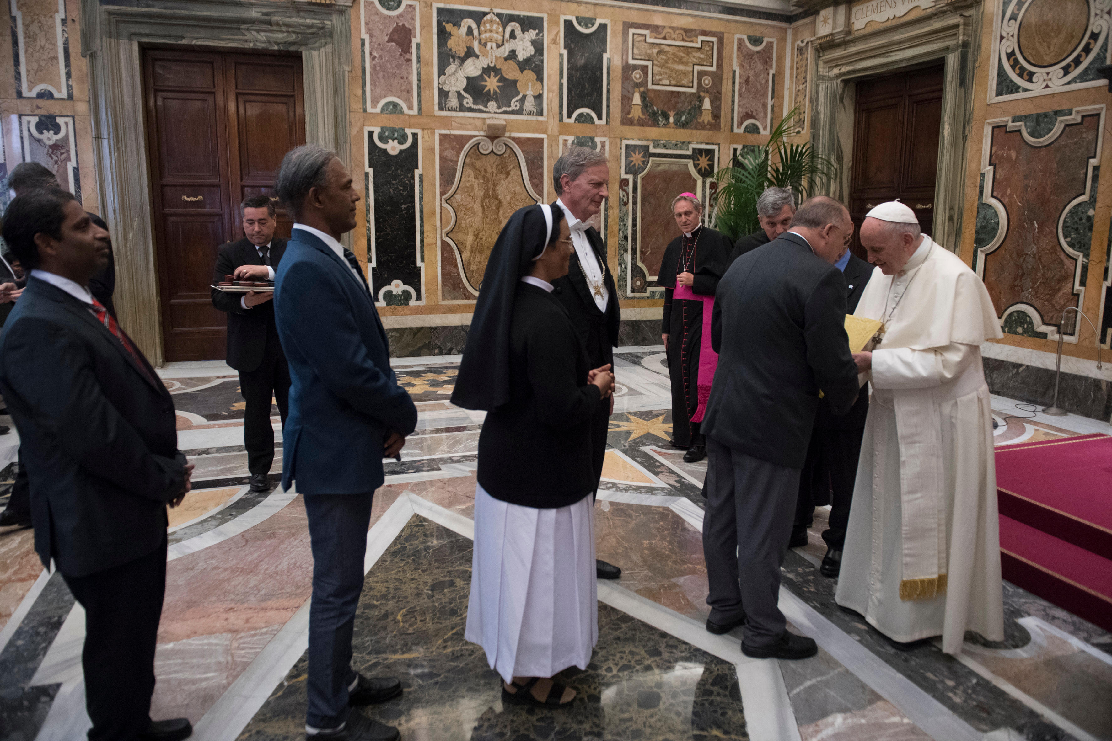 Audiencia del Papa con los Hermanos de San Gabriel © Vatican Media