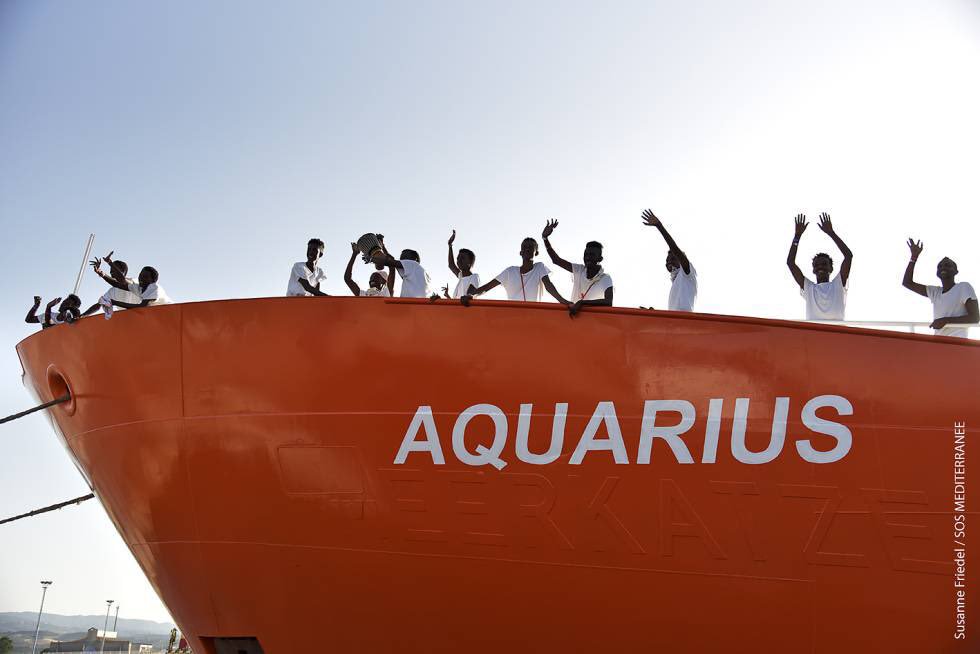 Uno de los barcos de la flota Aquarius © European Trade Union (Twitter)