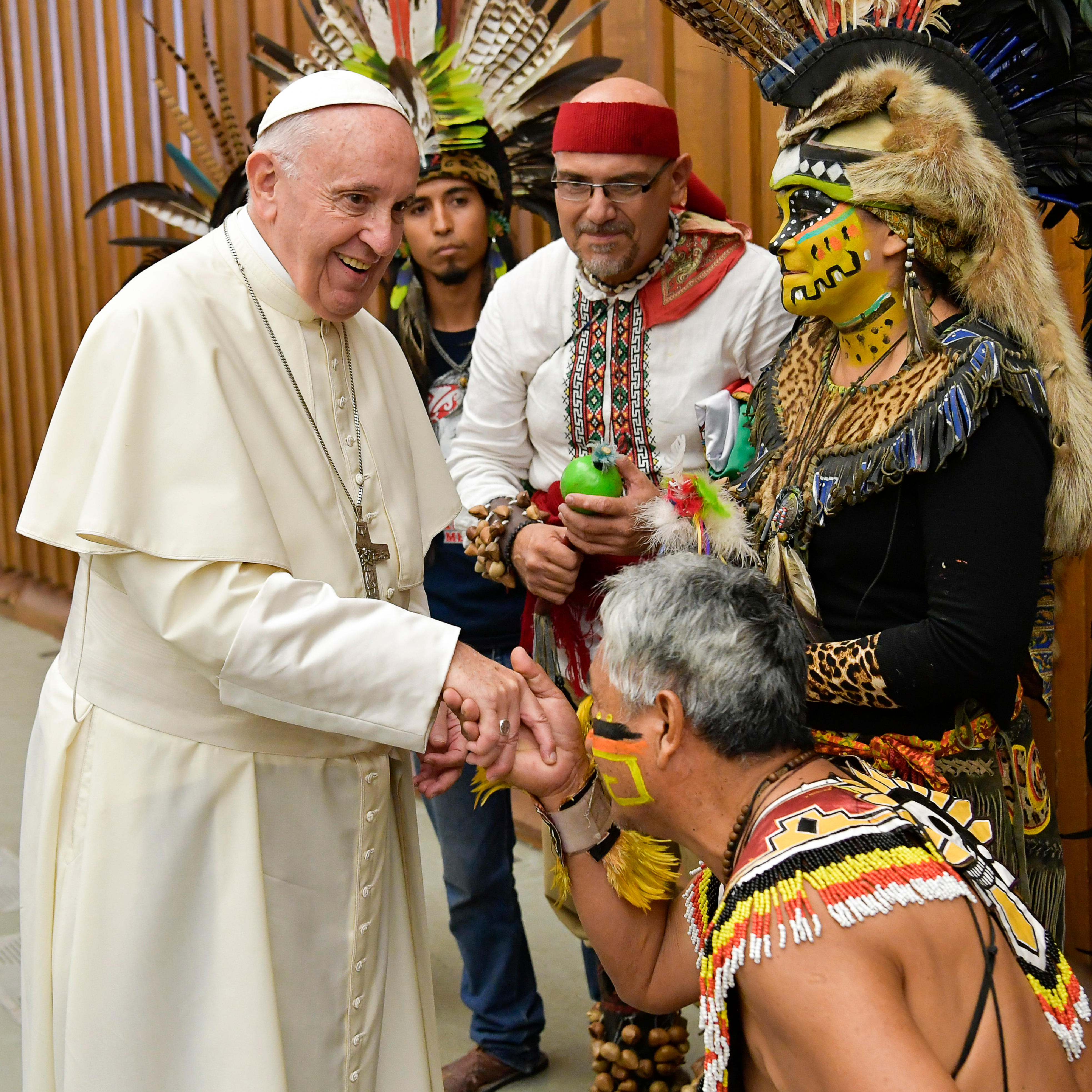 El Papa saludó a un grupo de indígenas mexicanos en la audiencia general © Vatican Media