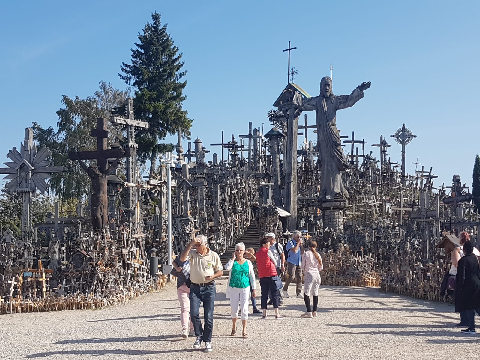 Colinas de las Cruces, Lituania
