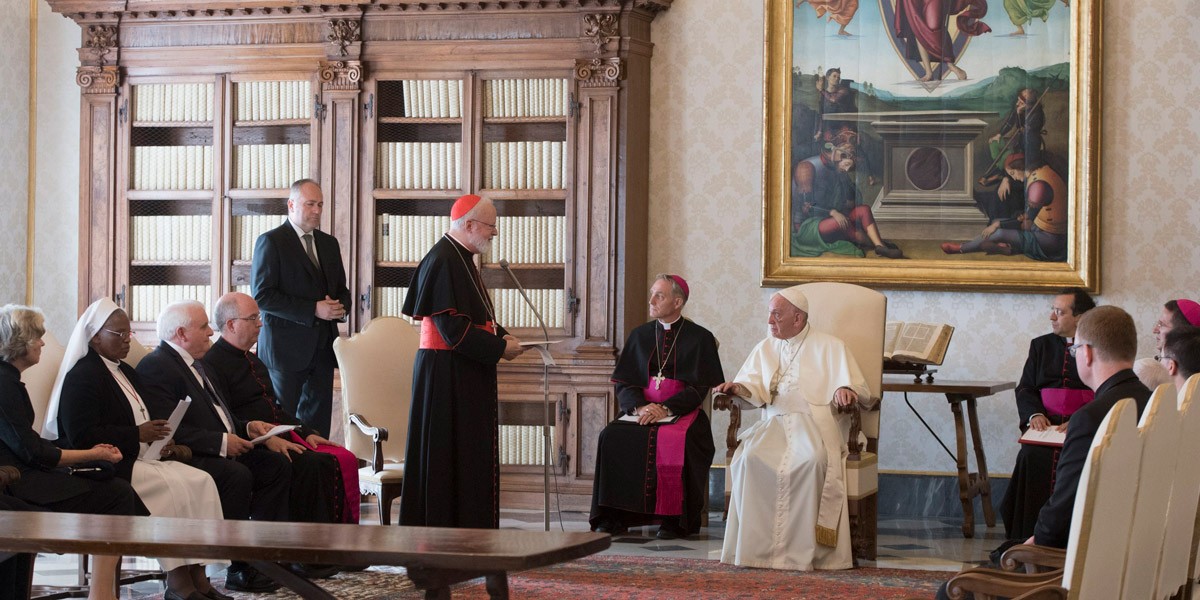 Miembros de la Comisión con el Papa Francisco © Comisión Pontificia para la Protección de Menores