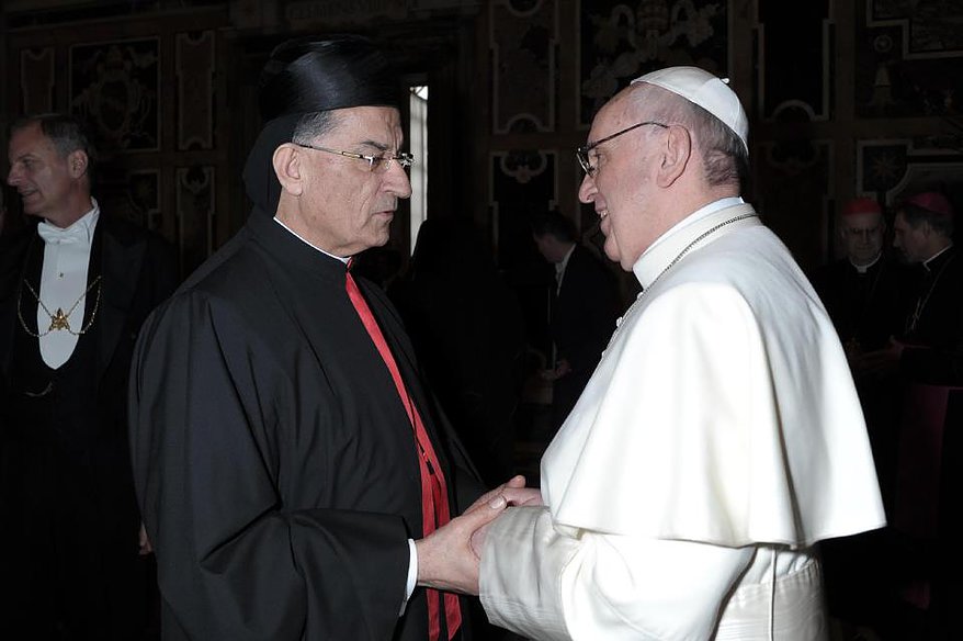 Francisco con el Patriarca de Antioquía y de Oriente © parroquia maronita