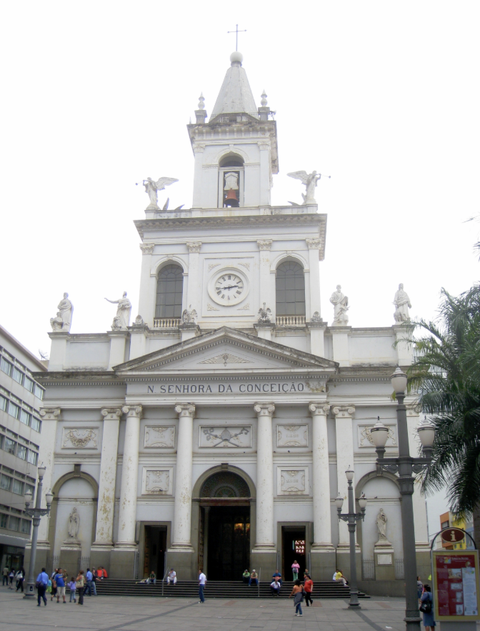 Catedral de Campinas, Brasil. Wikimedia Commons:Daderot