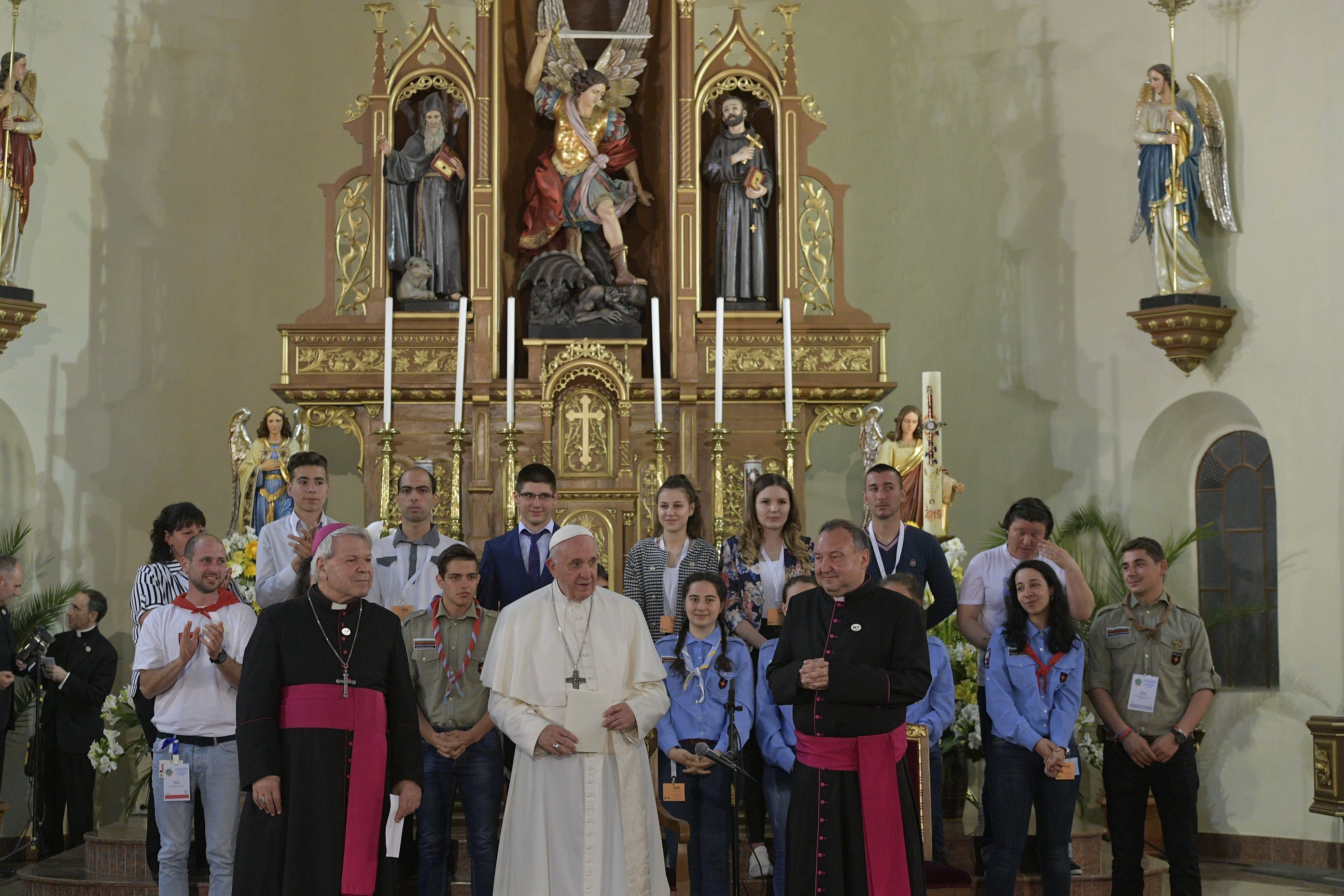 «Ser una casa de puertas abiertas» – Encuentro del Papa con los católicos de Bulgaria