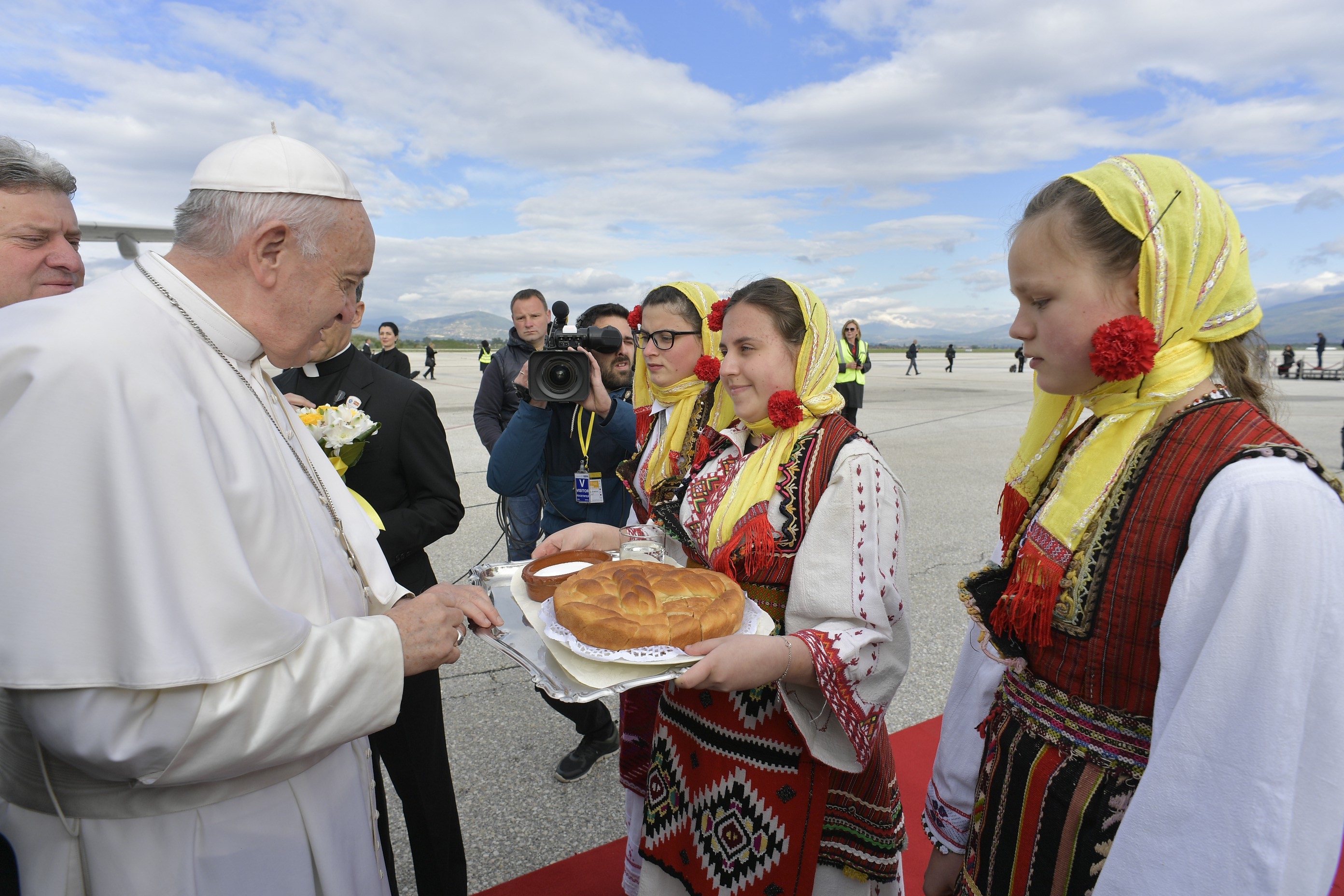 Francisco llega a Macedonia del Norte, 7 mayo 2019 © Vatican Media