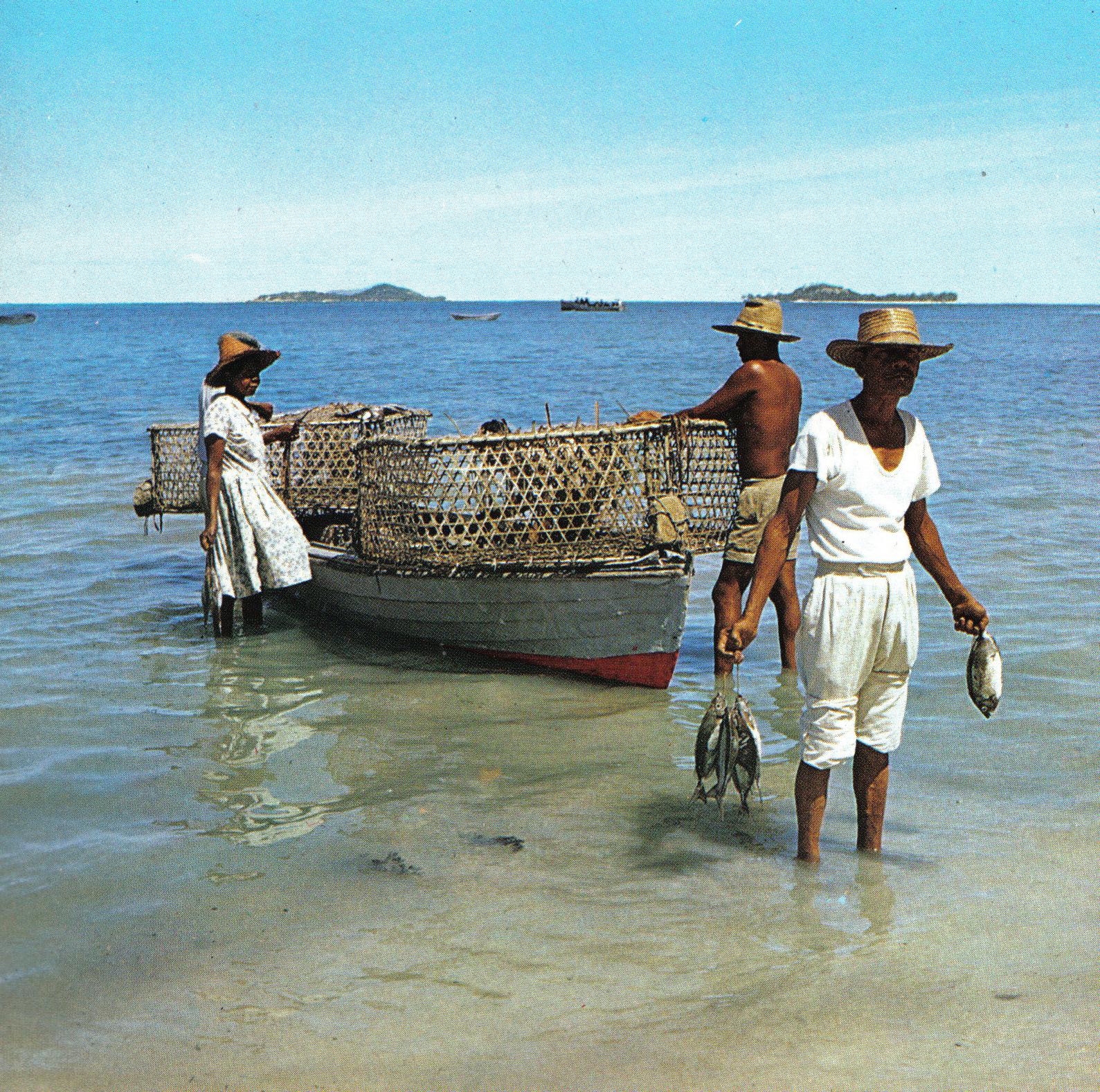 Pescadores De Seychelles @ DP / Wikimedia Commons / D. Sassi Y M. Fayon,