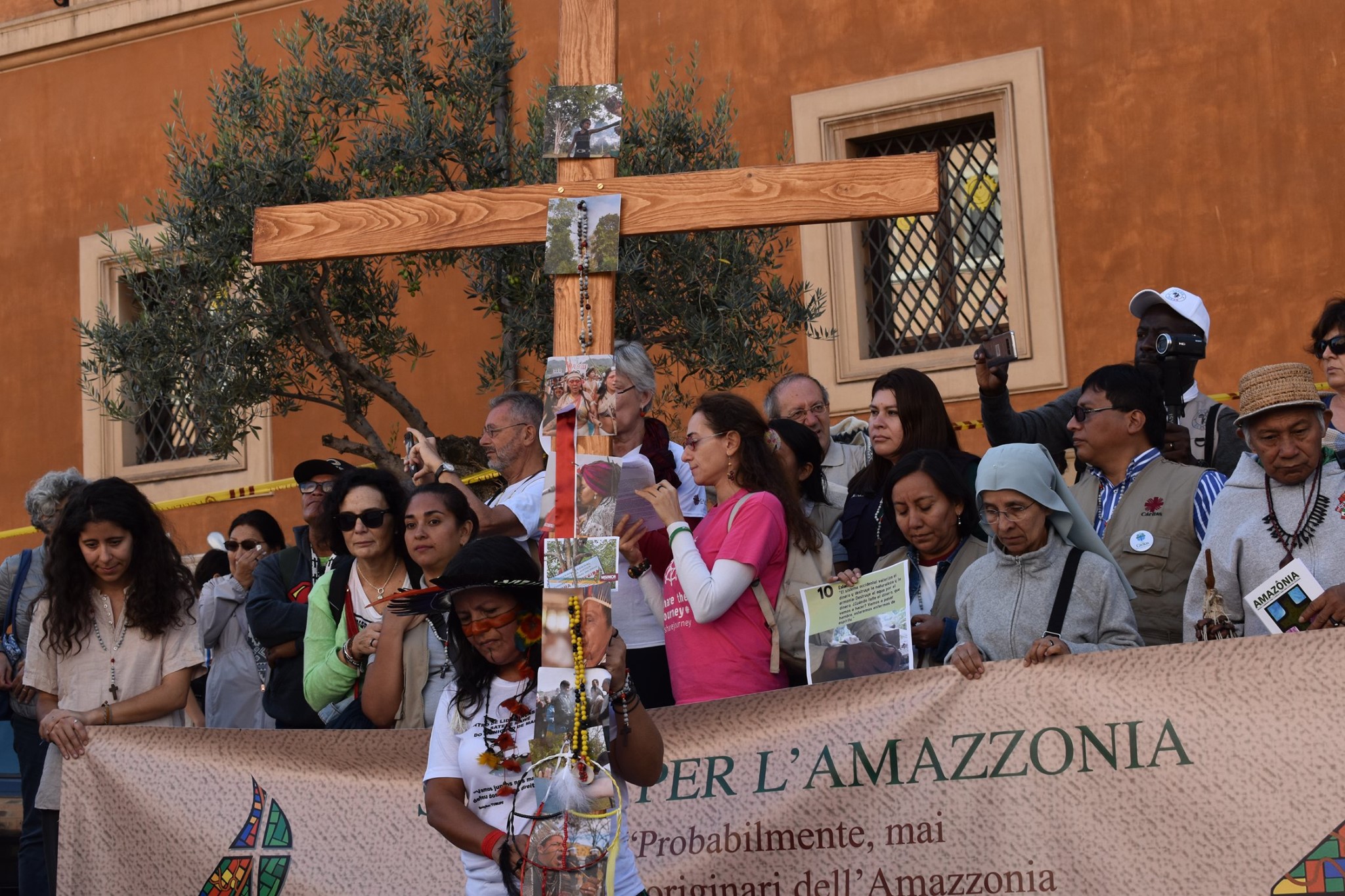 Monseñor Felipe Arizmendi: «Rito amazónico»