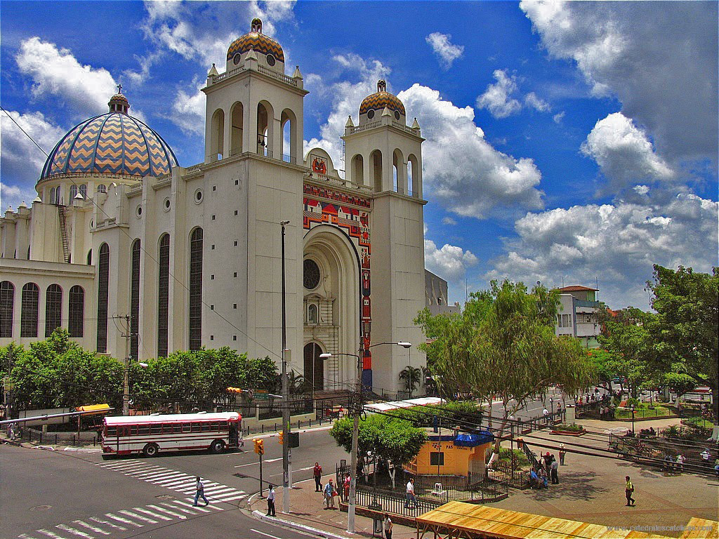 reabrir templos El Salvador