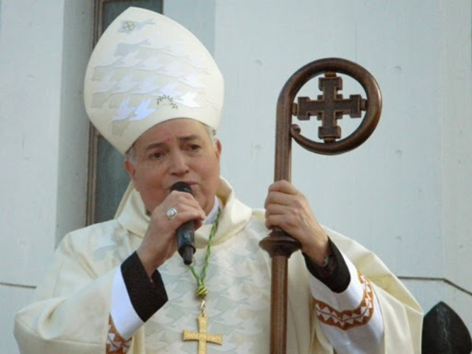 Argentina: Renuncia del obispo de Avellaneda-Lanús