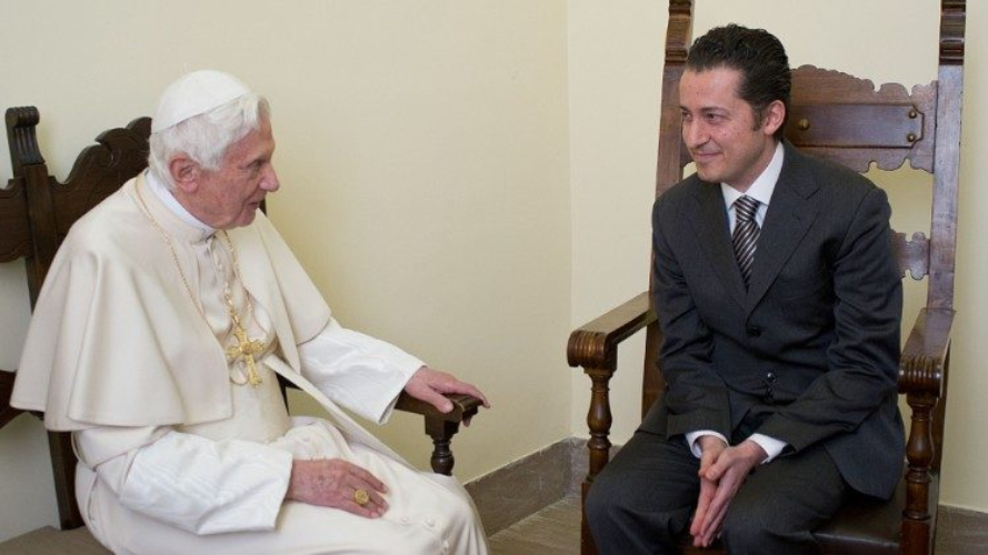 Benedicto XVI paolo gabriele