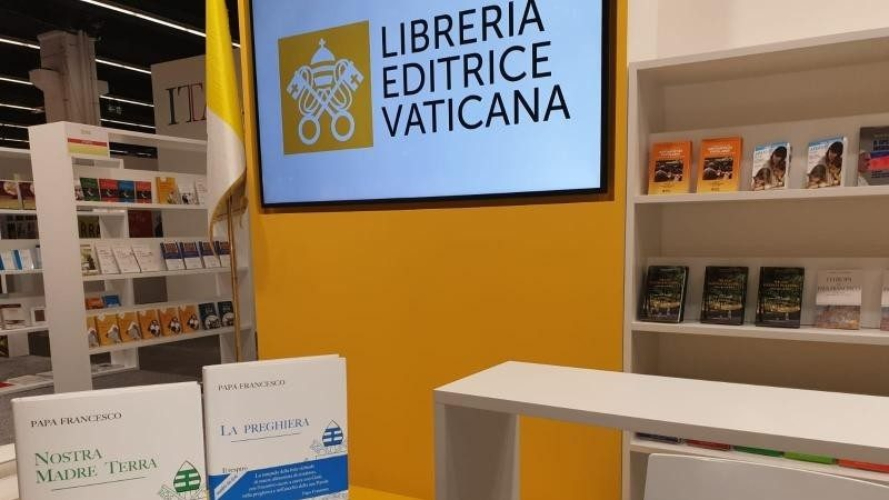 Librería editoria Vaticana redes