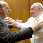 Roberto Benigni y Gianluigi Buffon acompañarán al Papa en 1ª Jornada Mundial de la Infancia