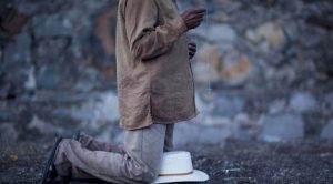 "La oración de los pobres sube hasta Dios" tema para la VIII Jornada Mundial de los Pobres