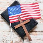 Investigación muestra divisiones en Estados Unidos sobre el rol de la religión en la política