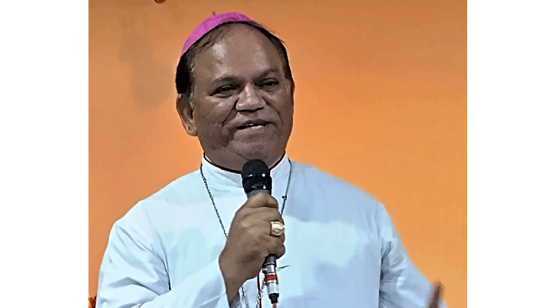 Mons. Samson Shukardin, presidente de la Conferencia Episcopal de Pakistán
