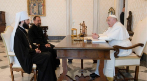 Se trata de la cuarta ocasión en la que el segundo en la jerarquía de los ortodoxos rusos se encuentra con el Papa