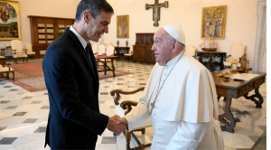 Durante la conversación, ambos líderes abordaron temas de importancia global