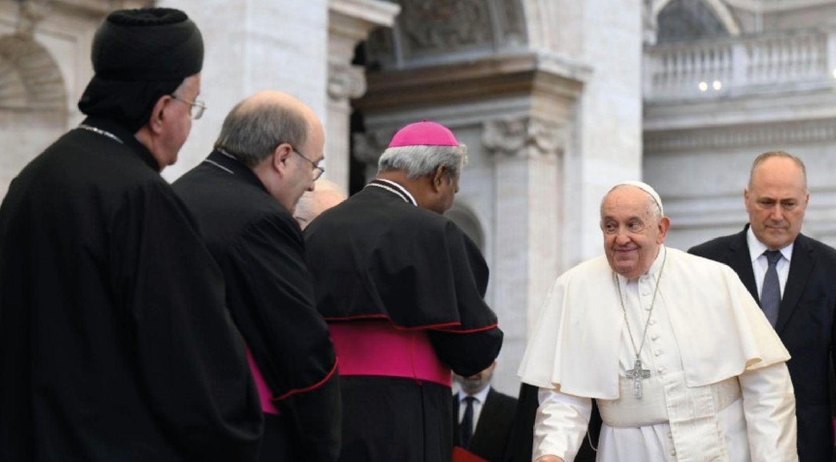 el Papa Francisco dedicó el tema de la catequesis, en el contexto de la audiencia general, al tema “«El Espíritu don de Dios» El Espíritu Santo y el sacramento del matrimonio”