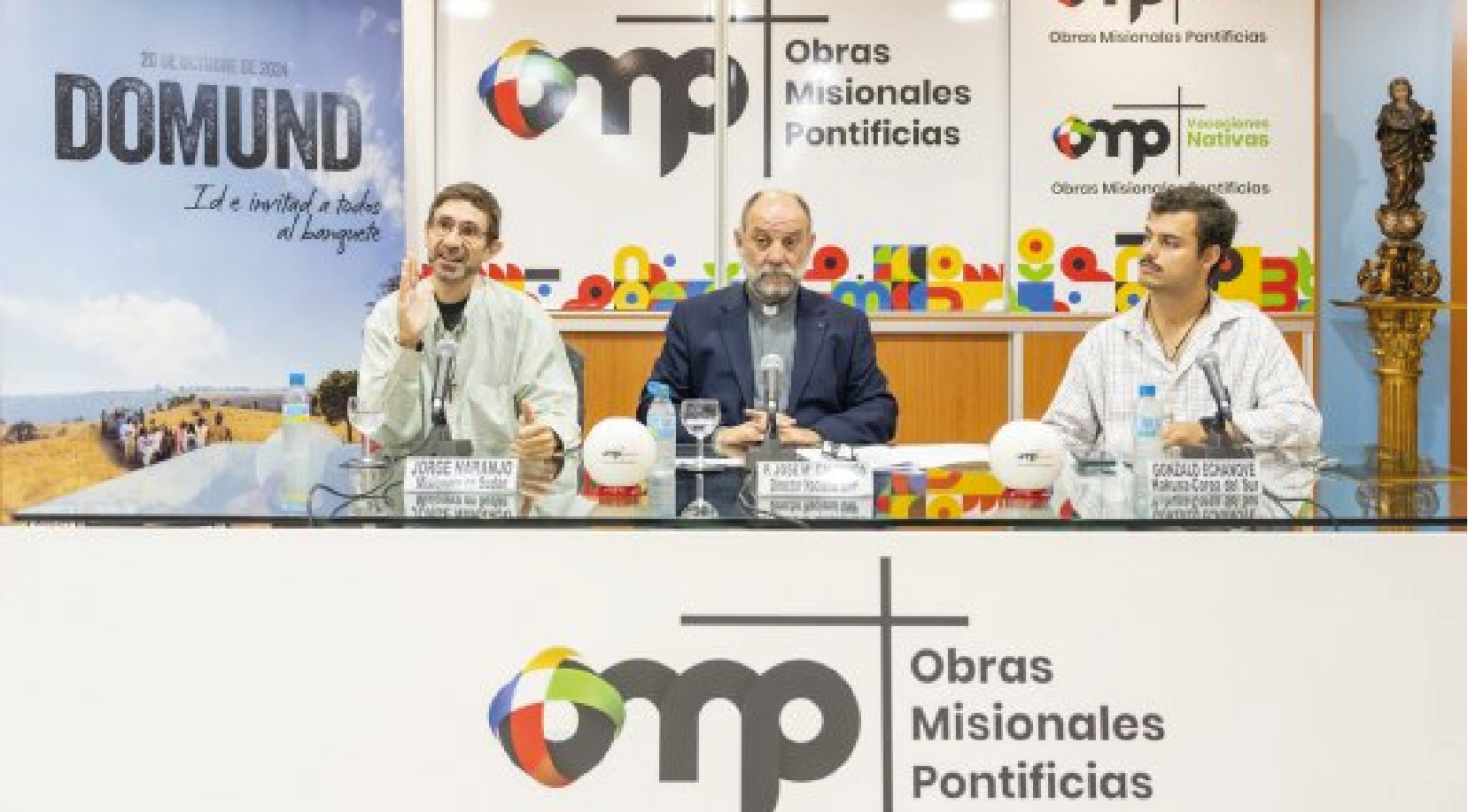 El misionero comboniano Jorge Naranjo, el sacerdote José María Calderón y Gonzalo Echanove han presentado la campaña del Domund de este año Foto: Pablo Moreno