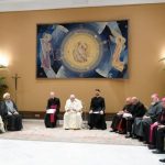 La iglesia no está en contra del gobierno de Irán, dice el Papa a musulmanes en Vaticano