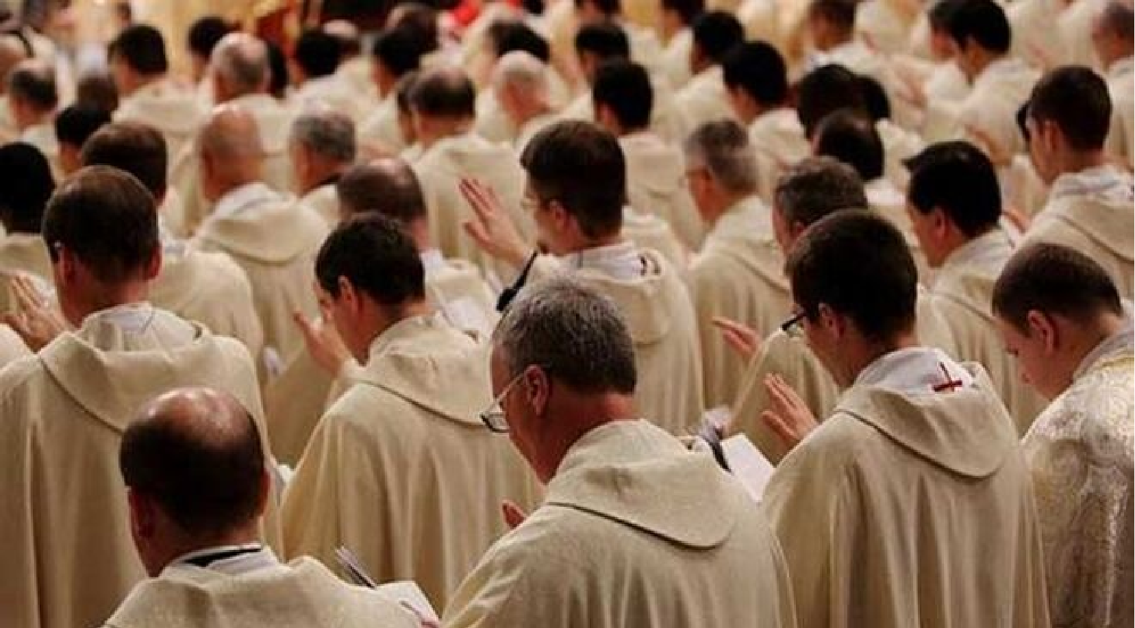 Desde 1970, Irlanda ha visto una caída del 70% en el número de sacerdotes y religiosos