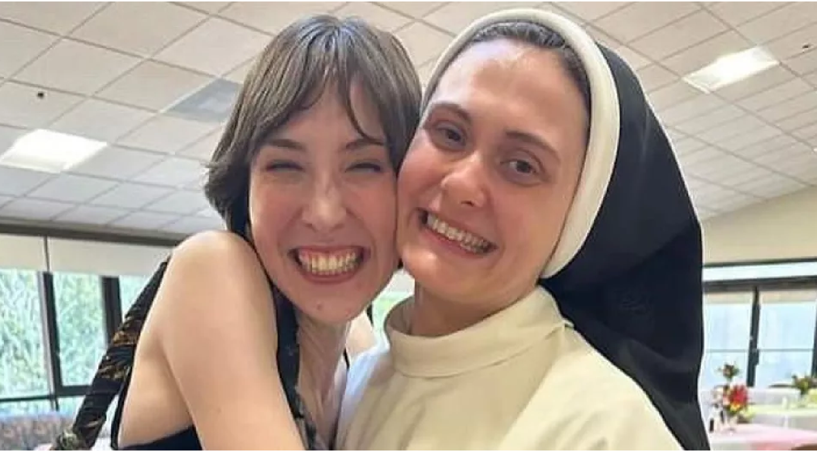 Veronica y la hermana Maria Dominique fundaron su marca en 2020