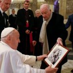 el Vaticano lanza formalmente su causa de beatificación y canonización