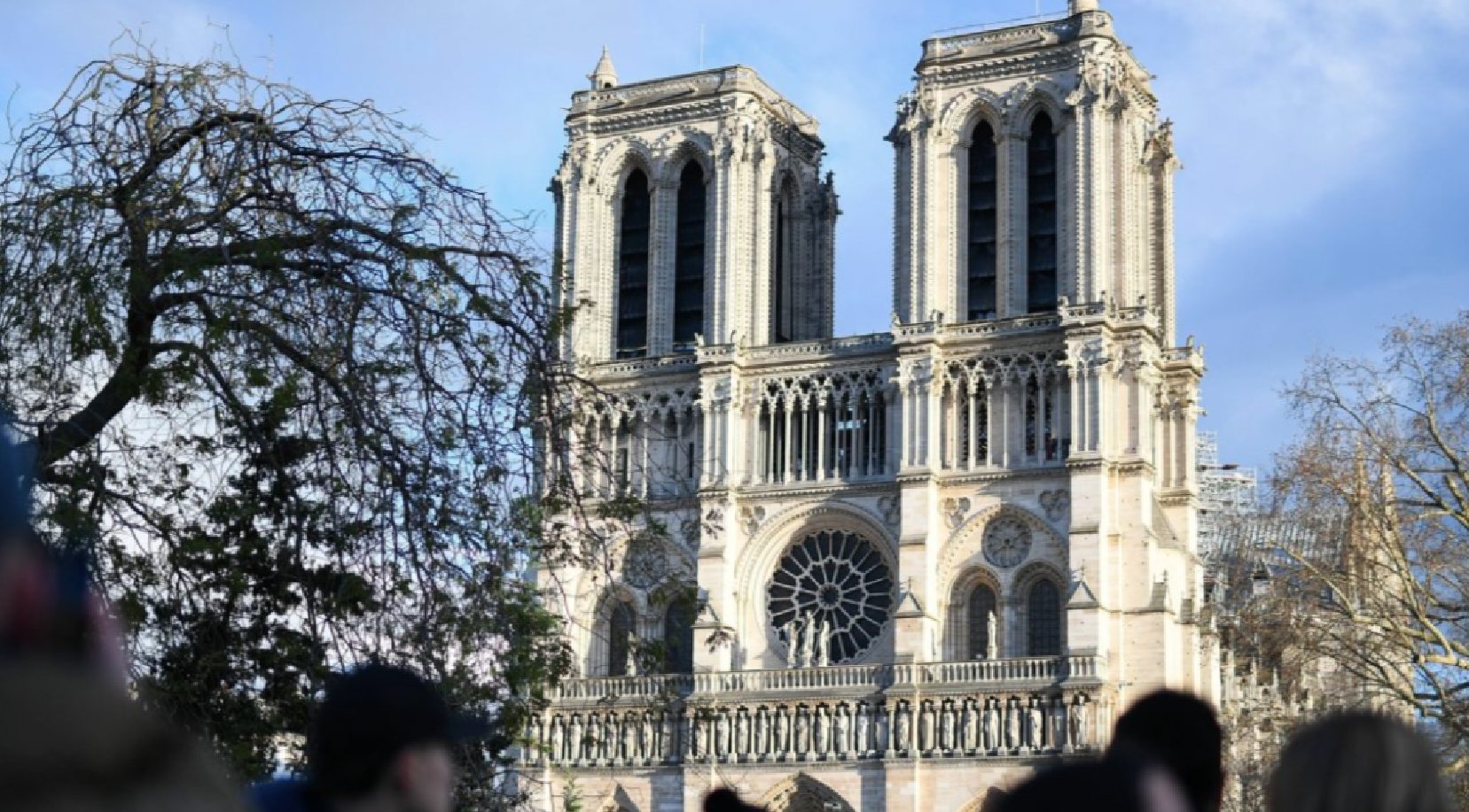 reapertura de la catedral parisina de Notre Dame