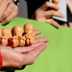 Unión Europea: sí a financiación de aborto, no a financiación de familias numerosas