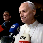 León XIV, la tregua navideña rechazada por Putin y la decepción con el gobernador demócrata de Illinois