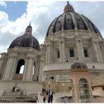¿Un restaurante en la terraza de la Basílica de San Pedro? Desde Basílica Vaticana aclaran los rumores
