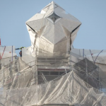 Barcelona: instalados los cuatro brazos horizontales de la cruz de la torre de Jesucristo en basílica de la Sagrada Familia