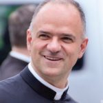 Líder de los lefebvristas anticipa posibles nuevas ordenaciones episcopales. En años 80´s les valieron ex comunión Líder de los lefebvristas anticipa posibles nuevas ordenaciones episcopales. En años 80´s les valieron ex comunión