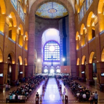 ¿Cuántos peregrinos visitaron el principal santuario de Brasil? Dan a conocen los datos de 2025 ¿Cuántos peregrinos visitaron el principal santuario de Brasil? Dan a conocen los datos de 2025