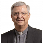 Obispo belga amenaza con ordenar a hombres casados en un plazo de 2 años Obispo belga amenaza con ordenar a hombres casados en un plazo de 2 años