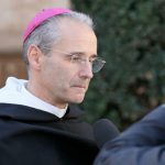 Por qué el Papa va al Líbano, cómo es el diálogo con los musulmanes y el papel de Foucauld. Entrevista de ZENIT al cardenal de Argelia