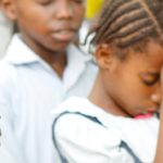 Hombres armados secuestran a estudiantes cristianas y matan a una en Nigeria
